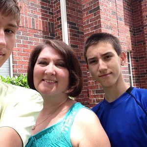 Meet your Posher, Lynda